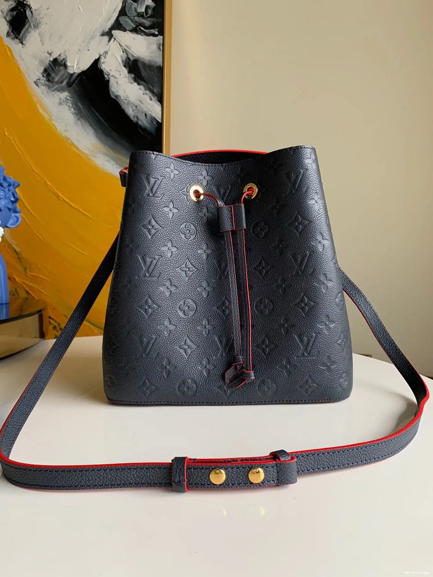 Aaa replica bags LOUIS NEONOE VUITTON MM 0704